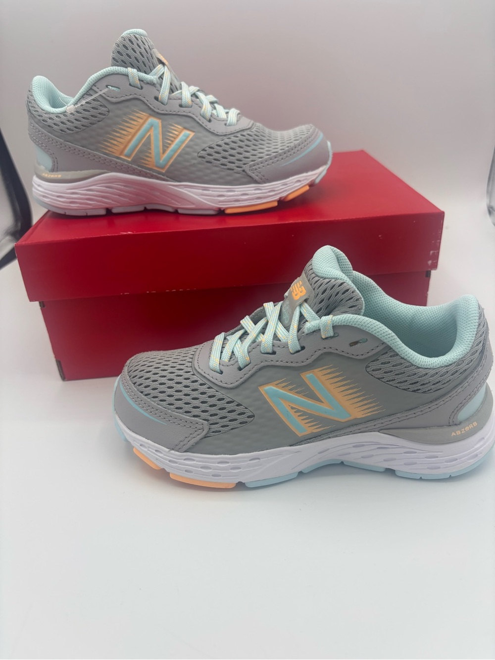 New Balance Kids' 680v6 Athletic sneakers Multiple sizes and widths